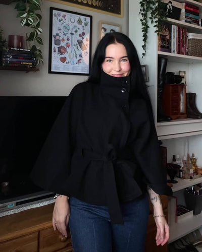 Marianne Cape-Jacke mit Gürtel