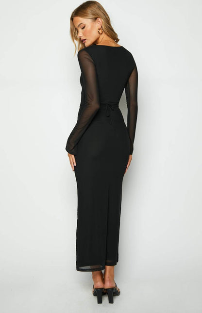 Moskowmain™ Seraphie Deep Maxi Dress