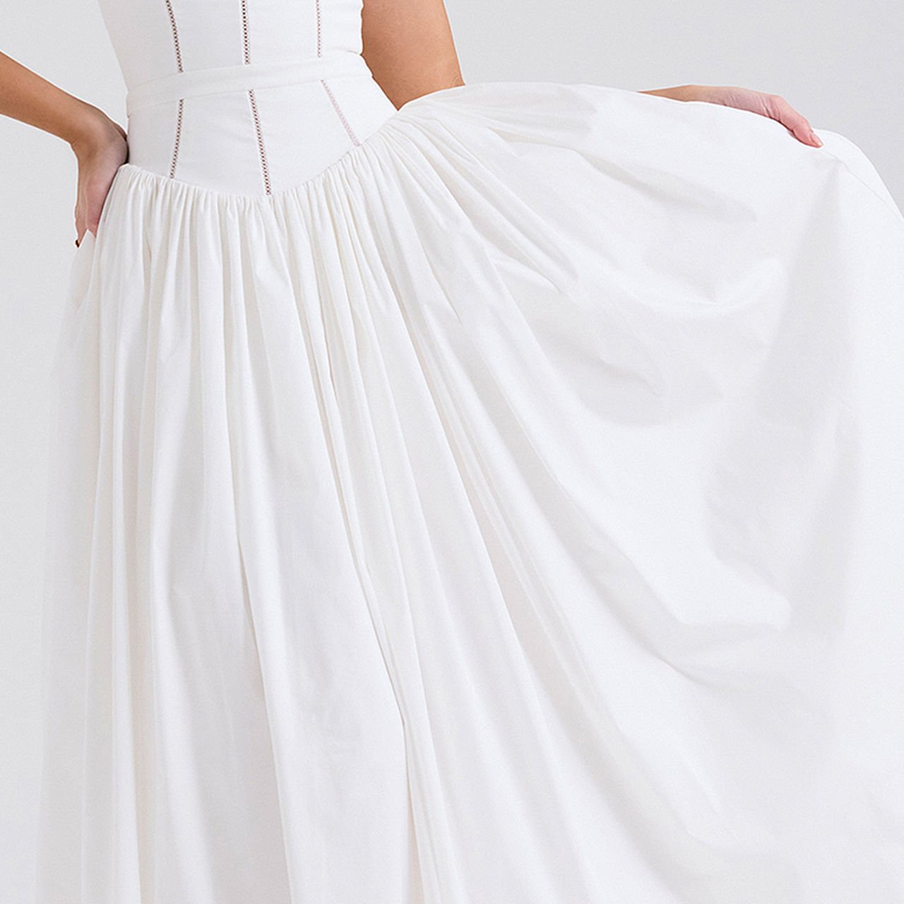 Moskowmain™ Seraphina Corsage Midi Dress